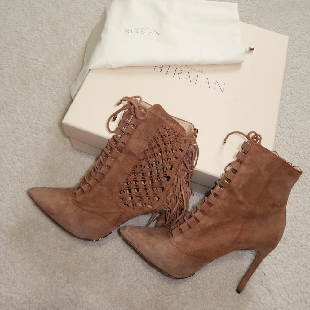 Alexandre Birman fringe booties 38
